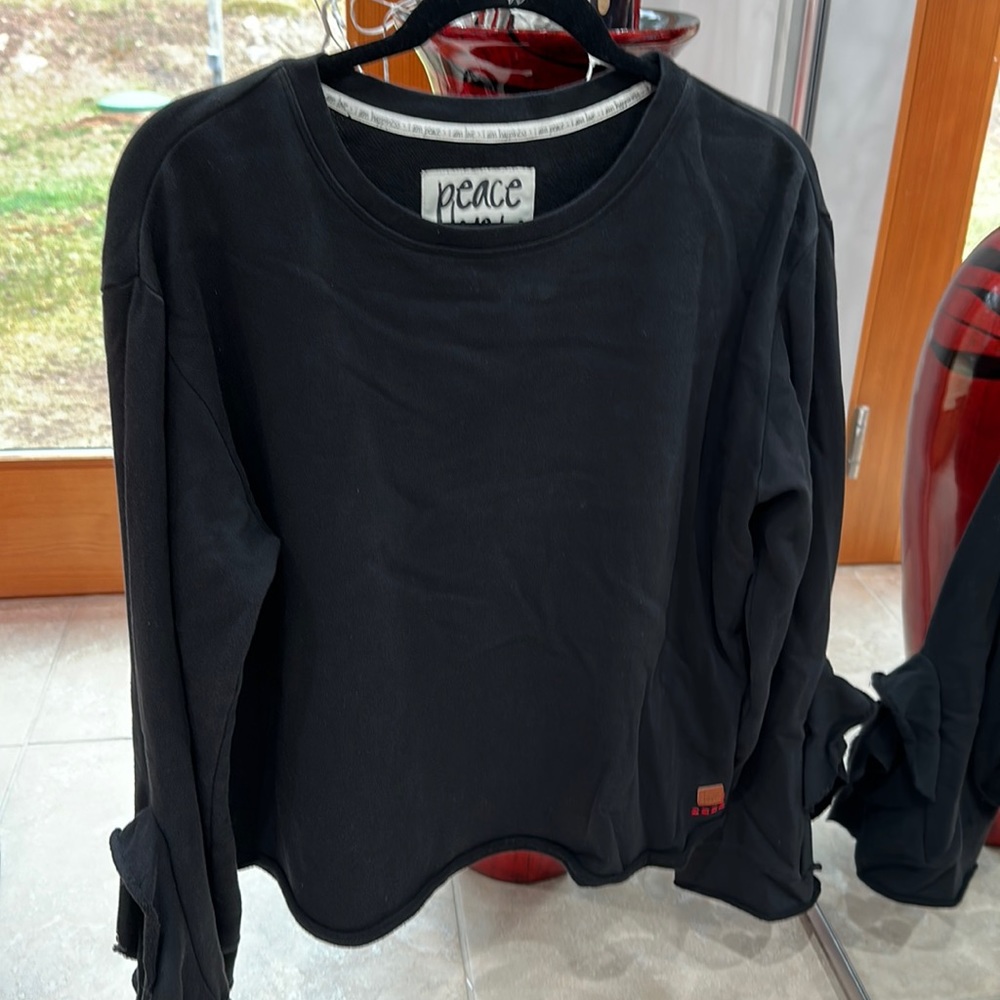 Peace love World Ruffled Bell Sleeve Sweatshirt